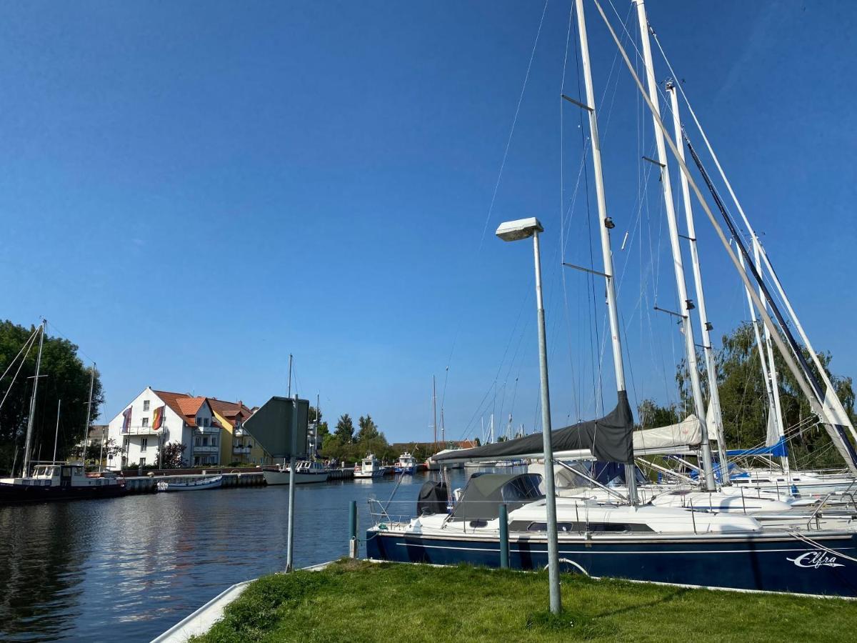 Ferienwohnung Bress Eg Ueckermünde Extérieur photo